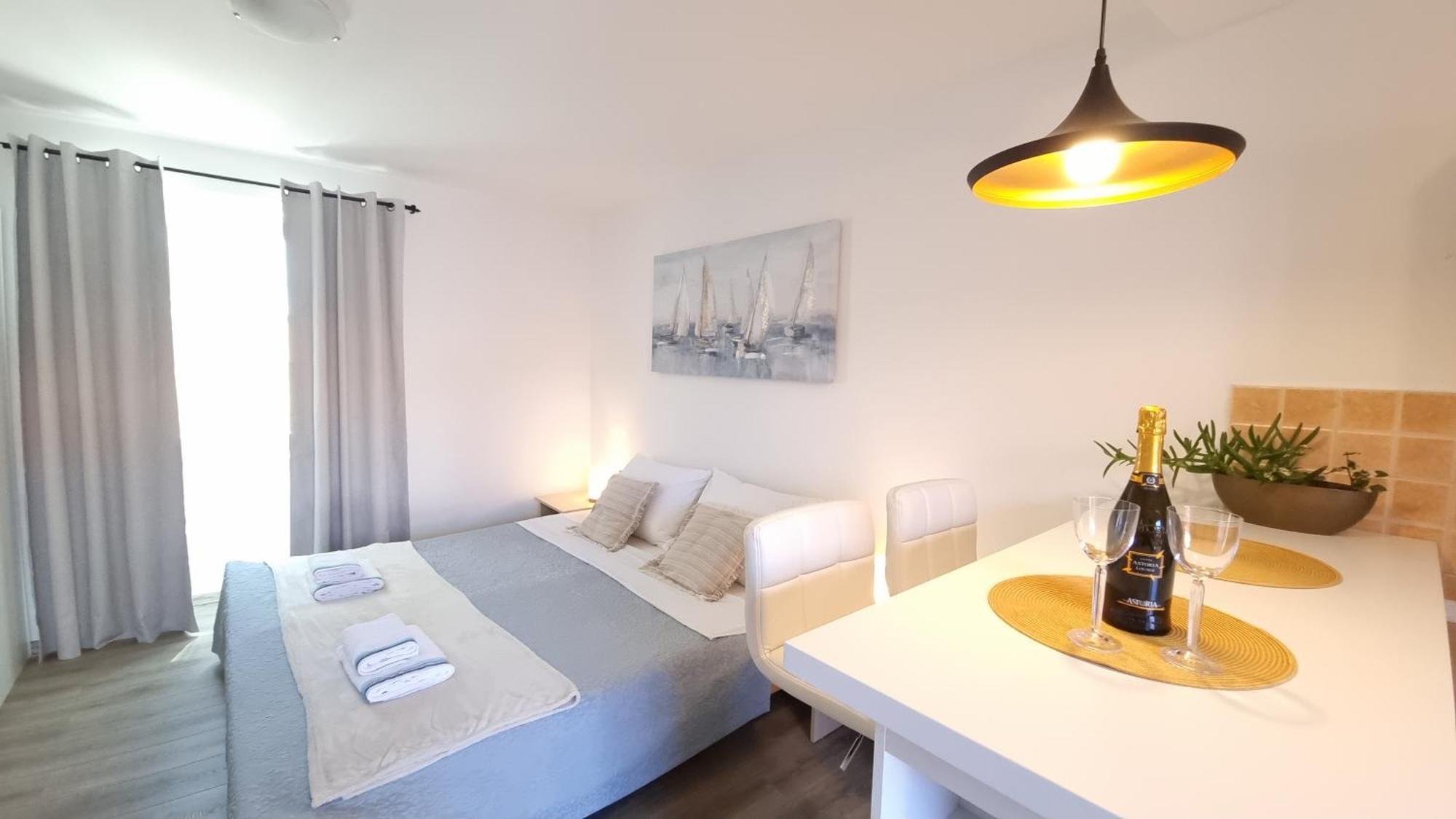 Apartments Skoljka Єзера Екстер'єр фото